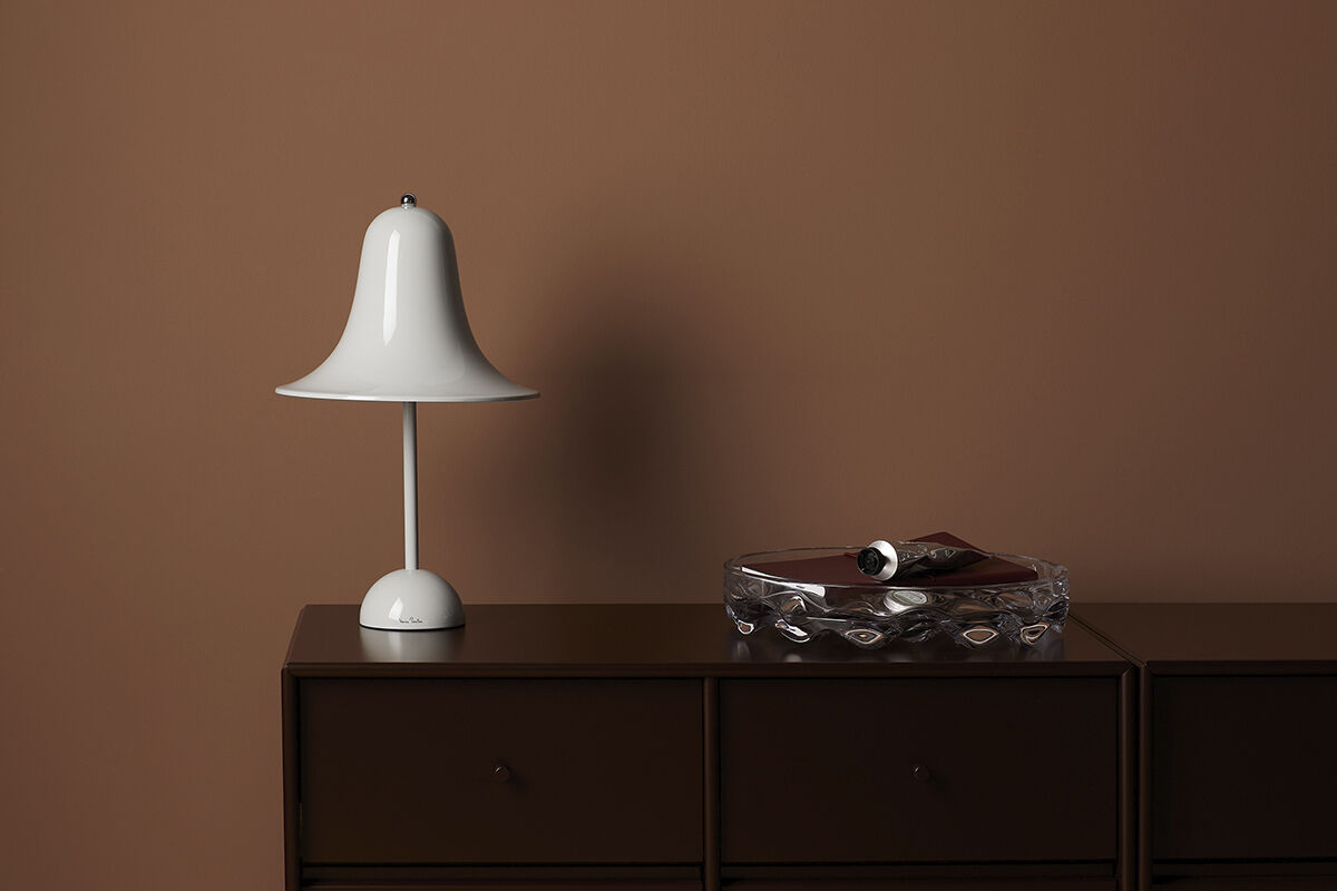 Pantop &Oslash;23 Portable Table Lamp
