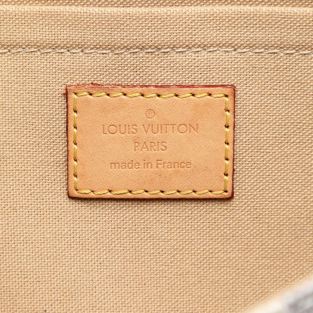 Louis Vuitton Favorite