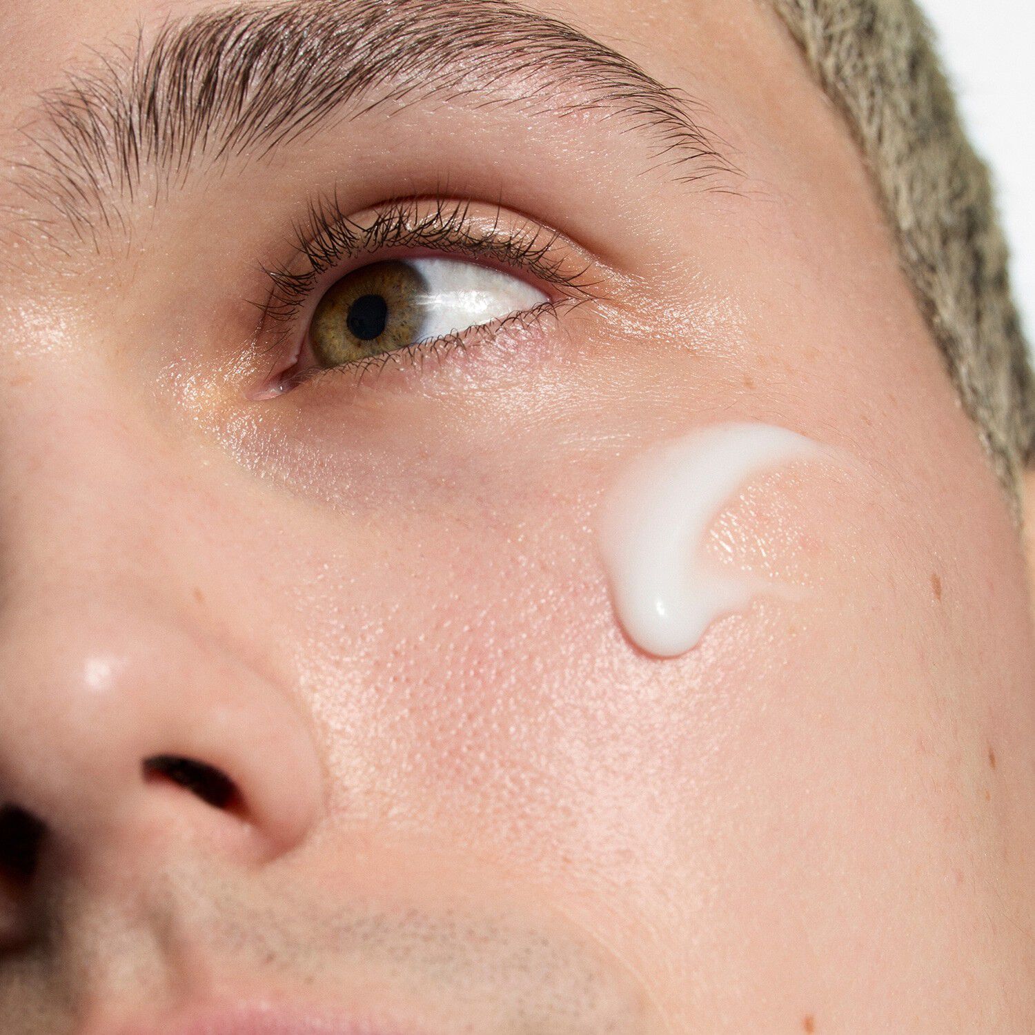 Hydrating Cream-to-milk Cleanser - Fugtgivende creme-m&aelig;lk renseprodukt