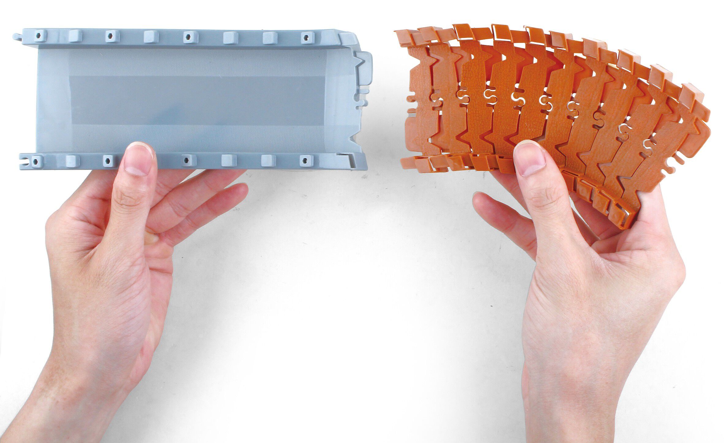 SPEED CONST-TRACK 204 4x4