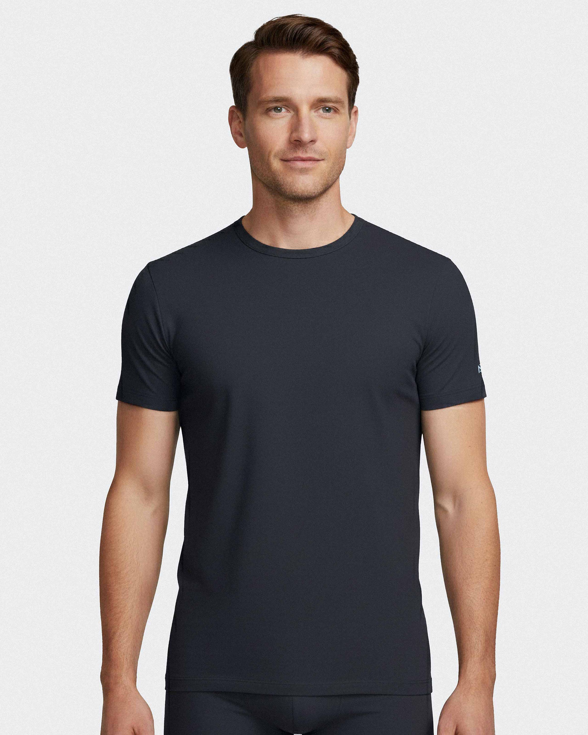 T-shirt med rund hals og korte &aelig;rmer