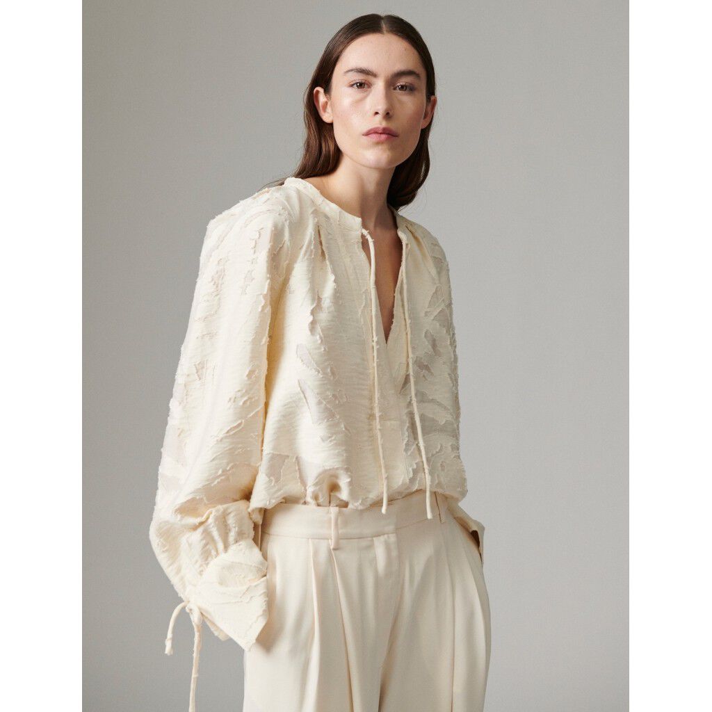 Penka - Raw Jacquard