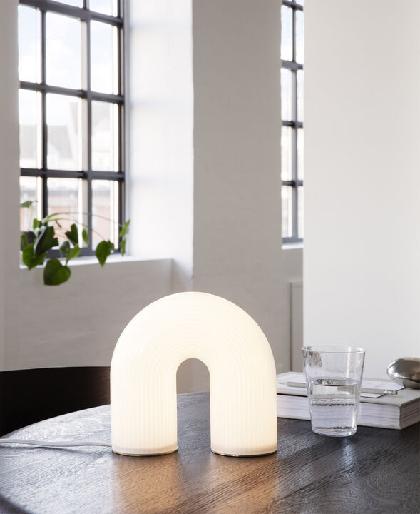 Vuelta Table Lamp - White
