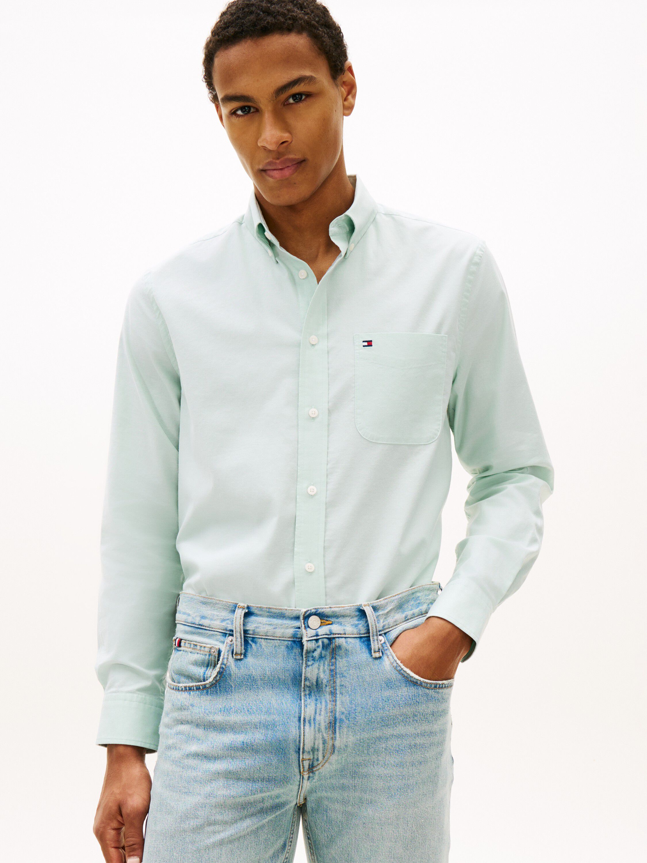 Regular Fit Button-Down Lightweight Oxford Shirt