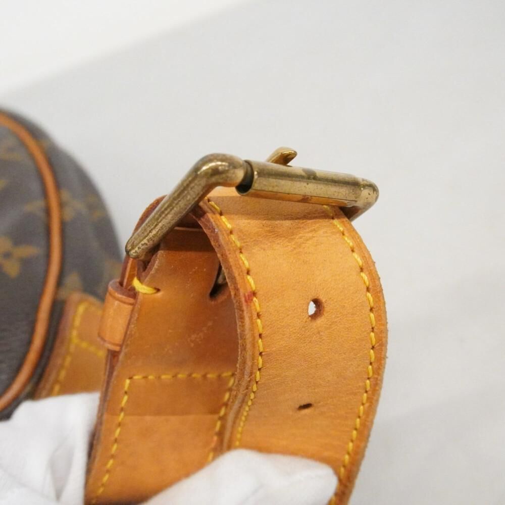 Louis Vuitton Croissant