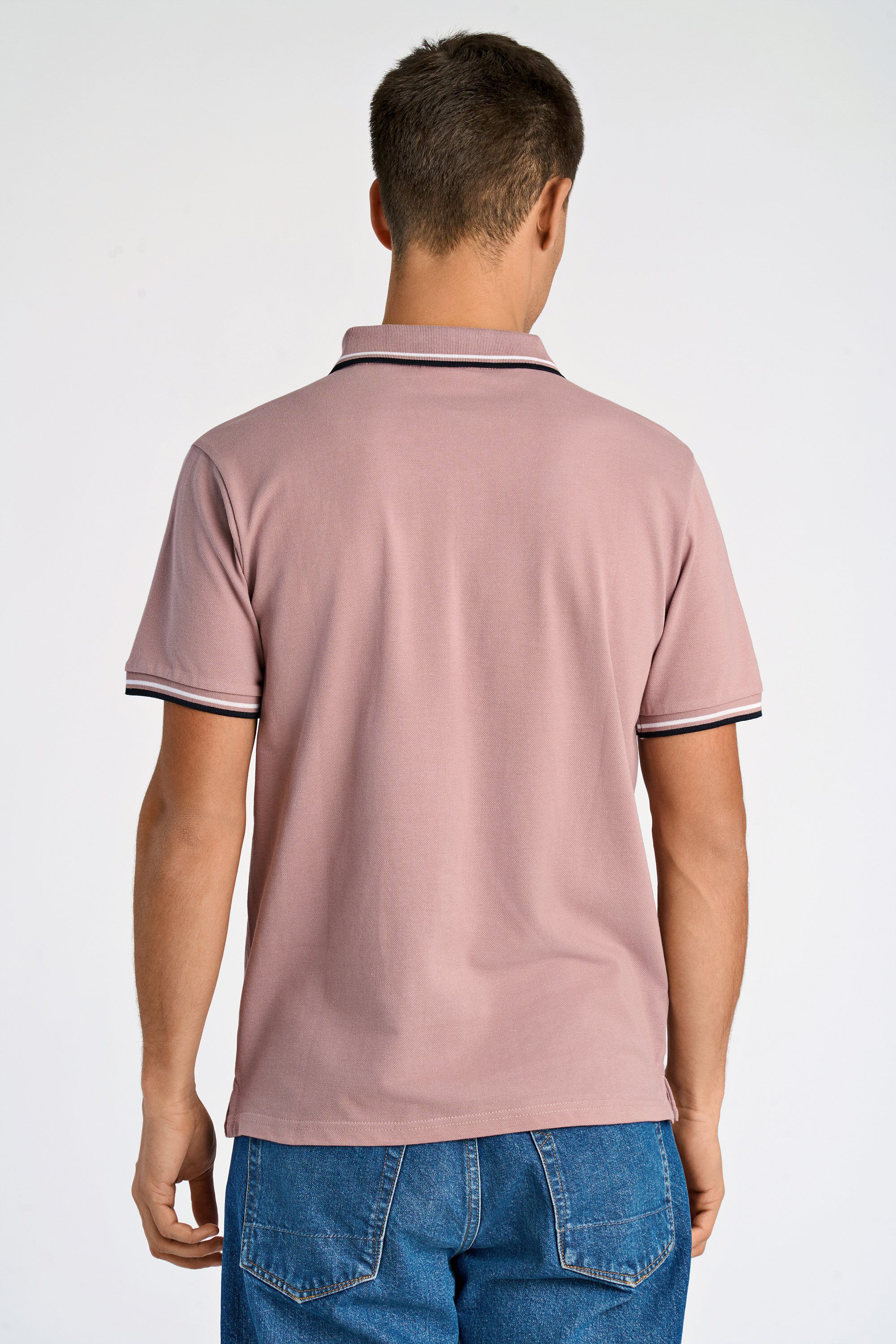 Polo shirt w. contrast piping