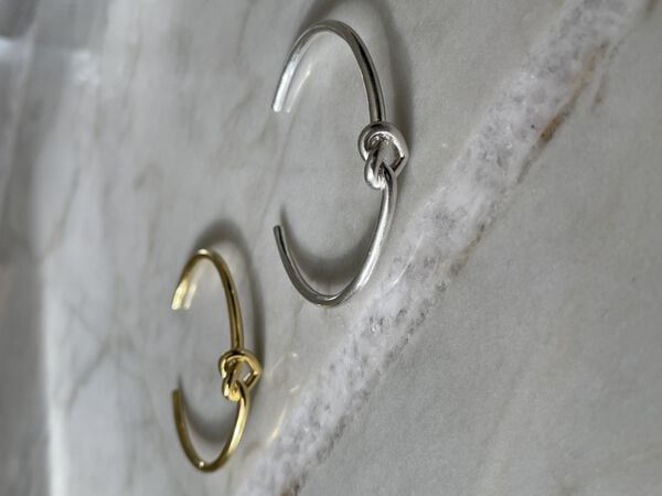 Tied Heart Armring Medium