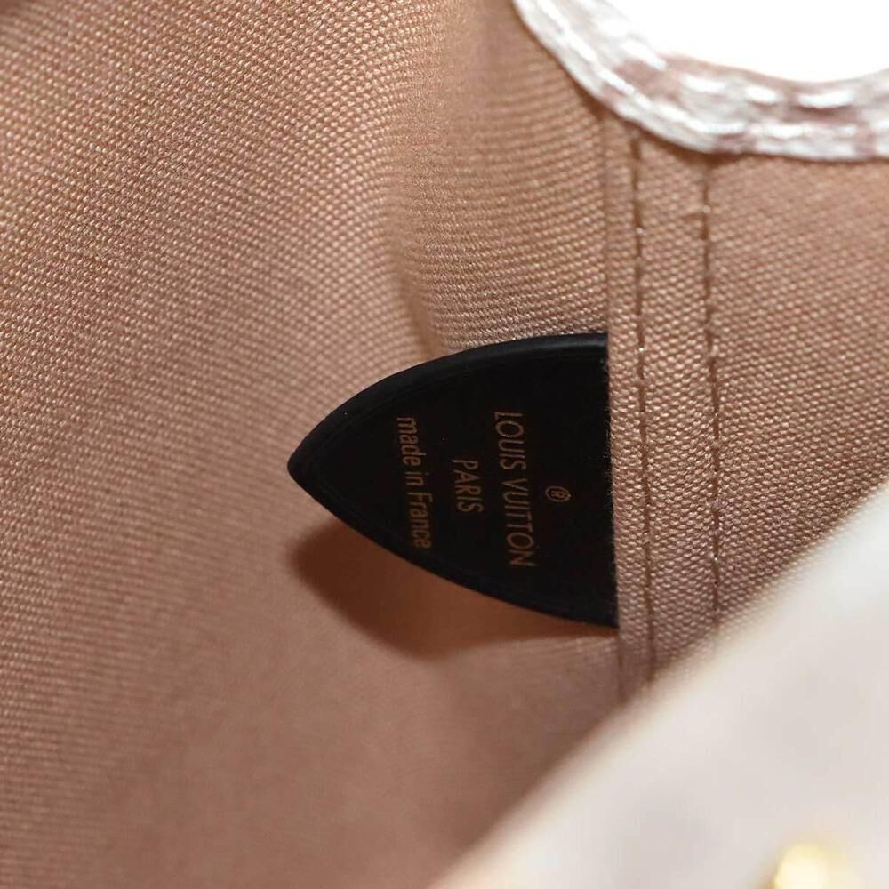 Louis Vuitton Shoulder Bags