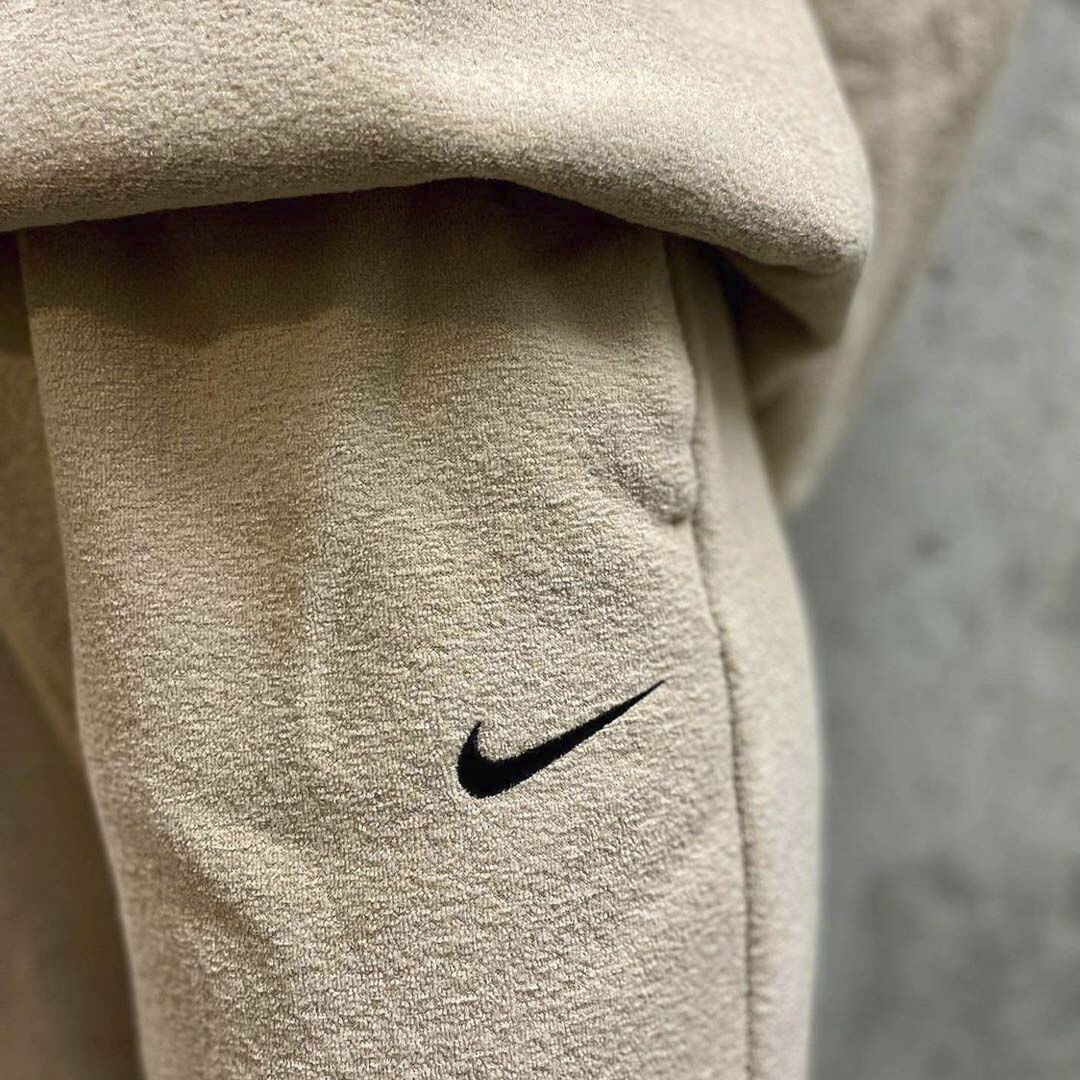 sportswear essentials pants