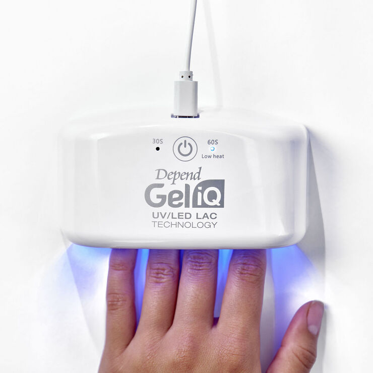 Lampa m. adapter EU se/fi/no/dk/gb/