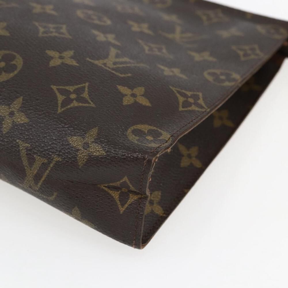 Louis Vuitton Poche Toilette