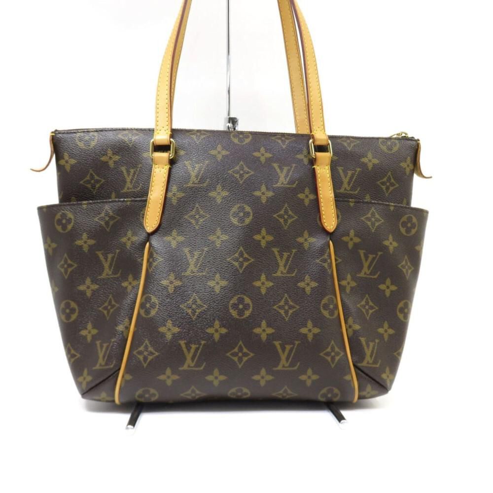 Louis Vuitton Totally