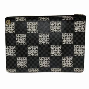 Louis Vuitton Clutch