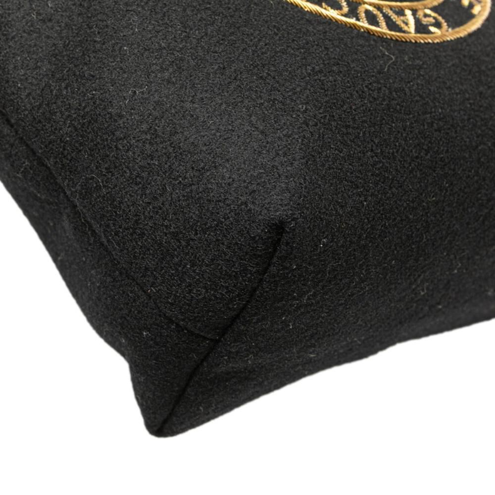 Yves Saint Laurent Clutch