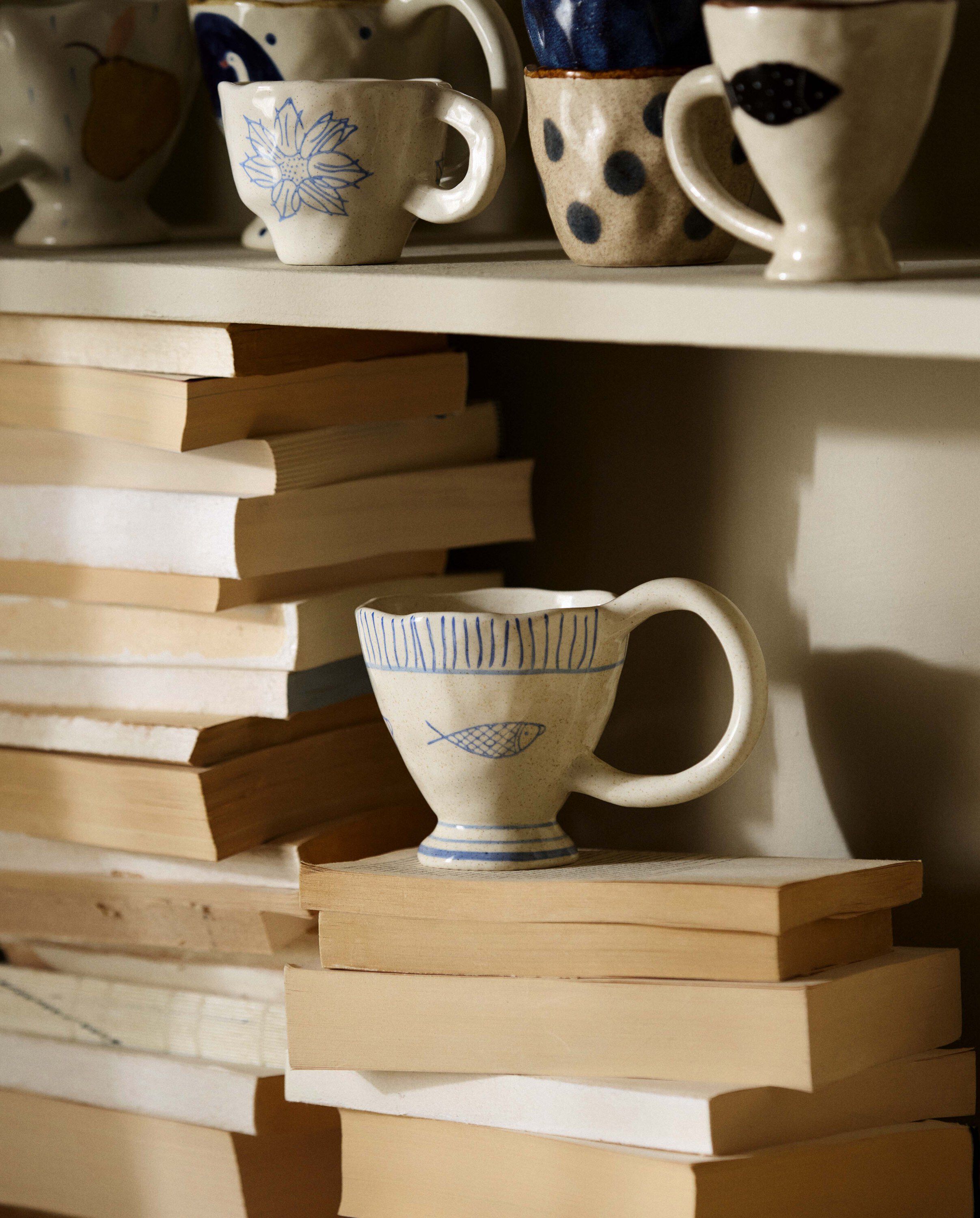 Atelier FORMA - LIRA cup w. handle