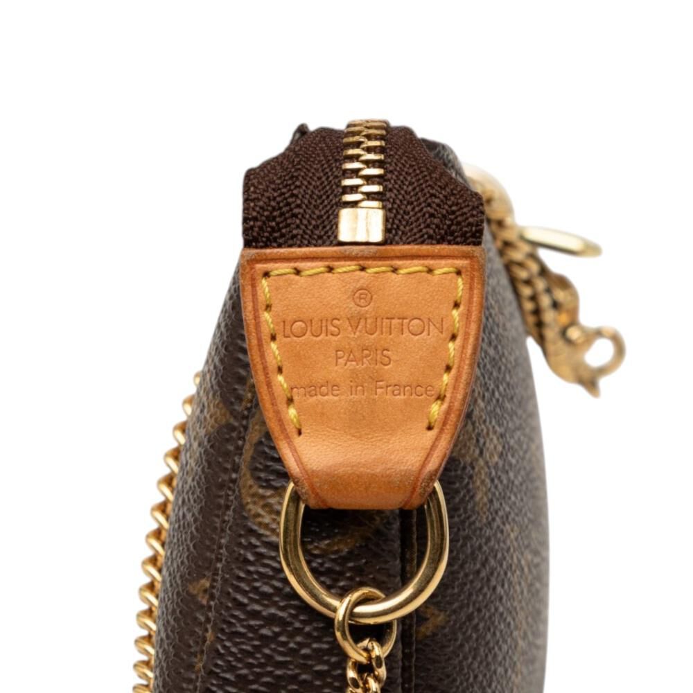 Louis Vuitton Pochette Accessoires