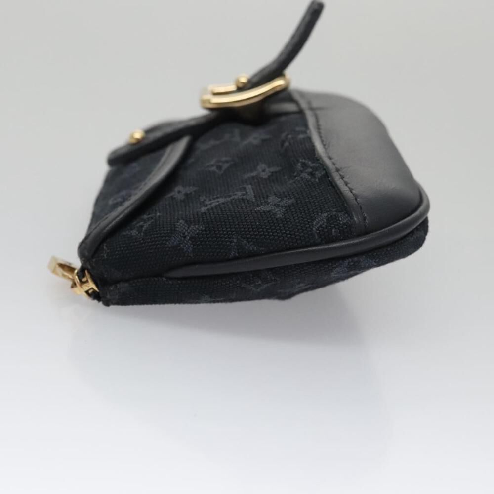 Louis Vuitton Pouch