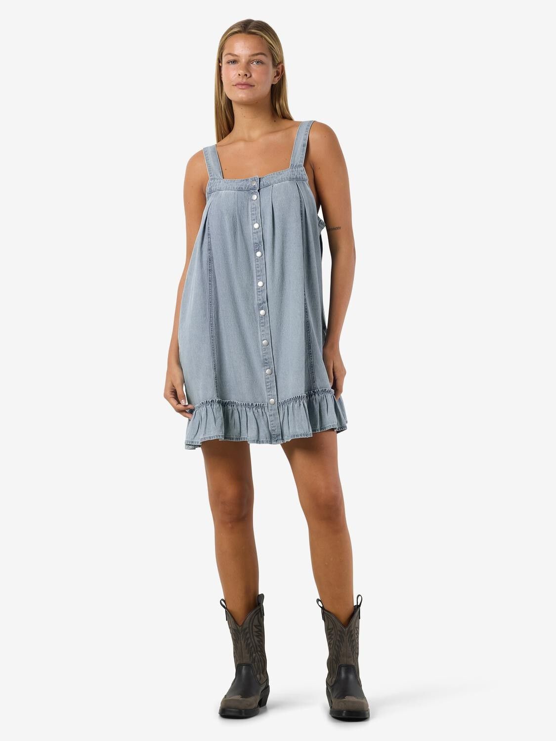NMKATRI OREGON S/L DENIM DRESS BS00