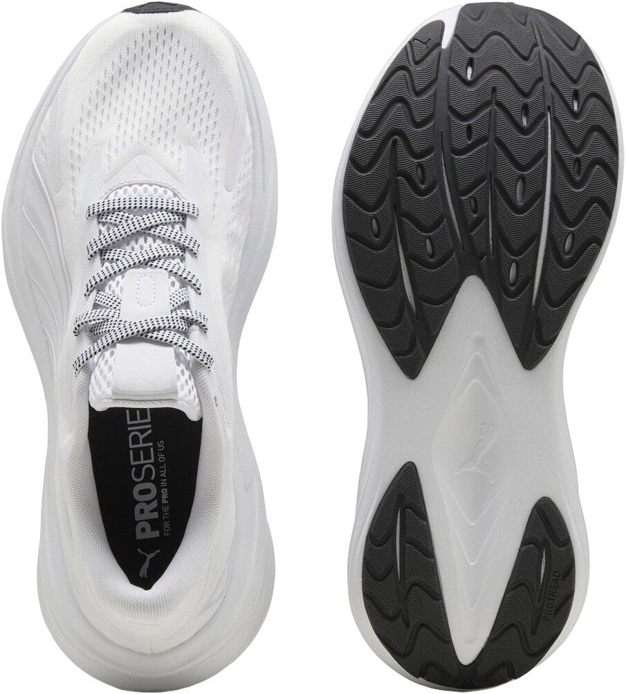 Maxima Pro Sneakers
