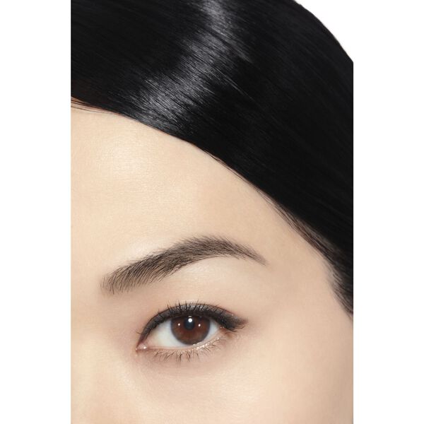 Eye Definer
