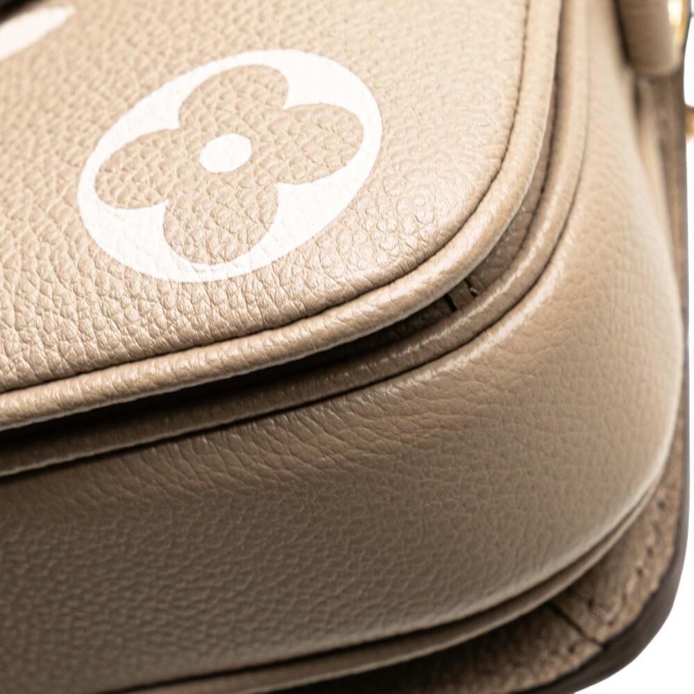 Louis Vuitton Shoulder Bags