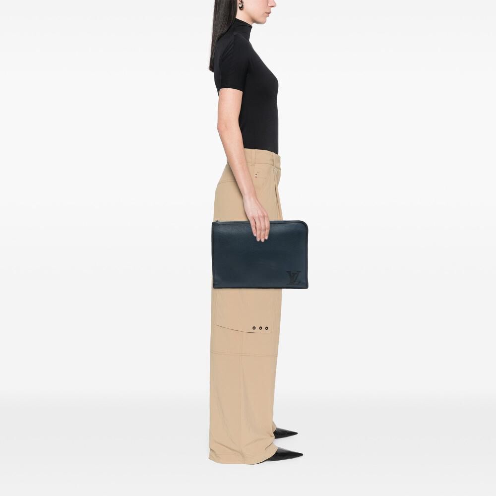 Louis Vuitton Clutch