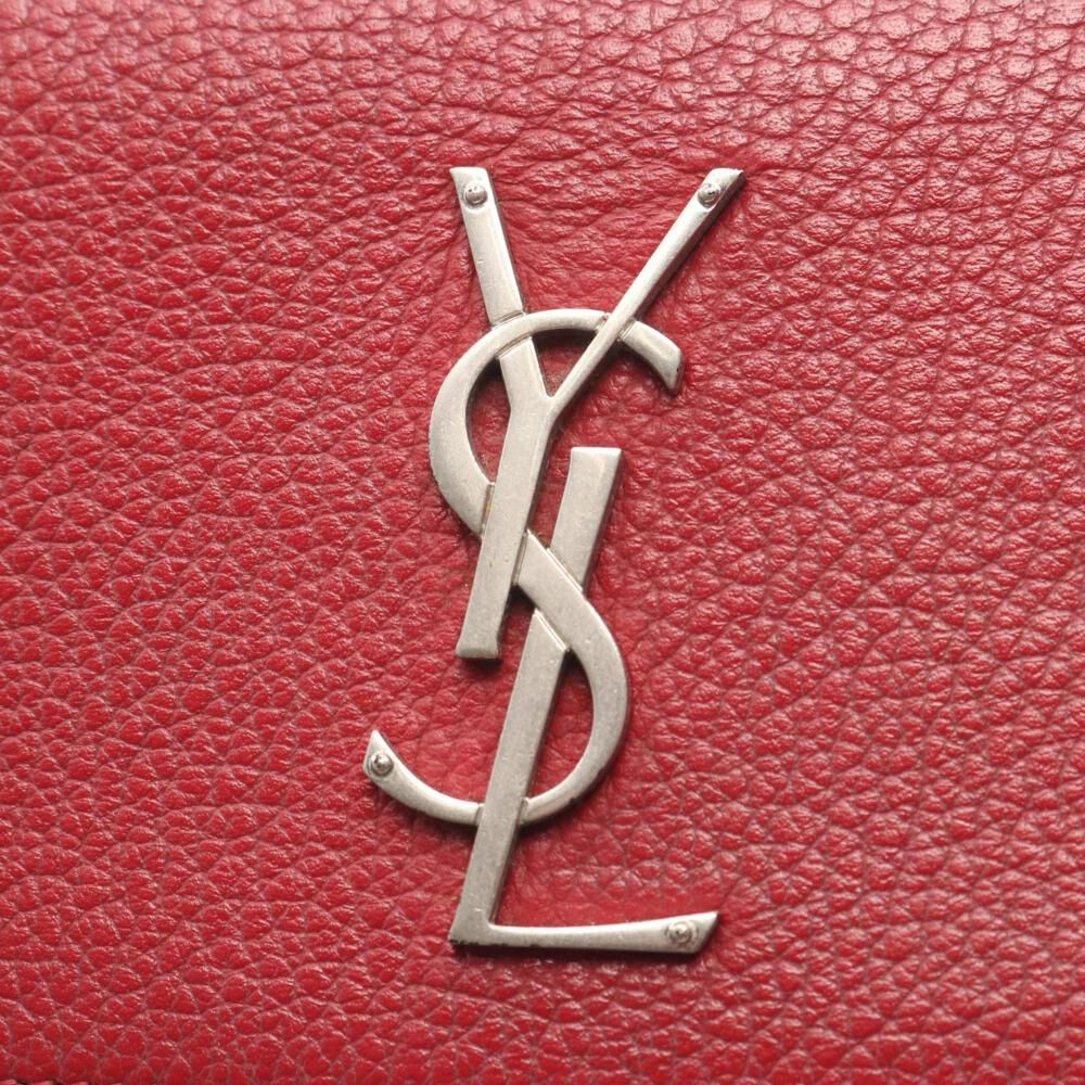 Yves Saint Laurent Shoulder Bag