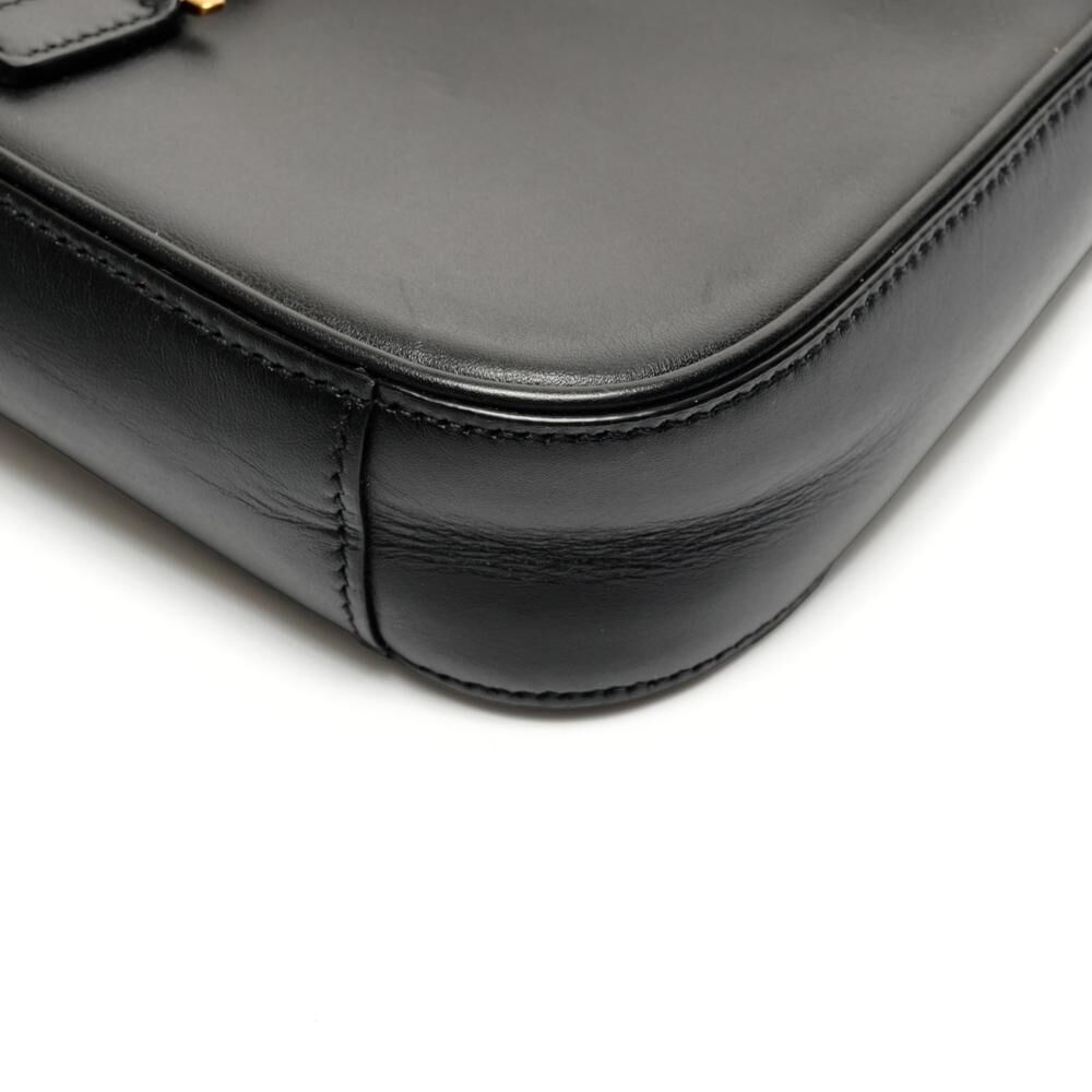 Yves Saint Laurent Shoulder Bag