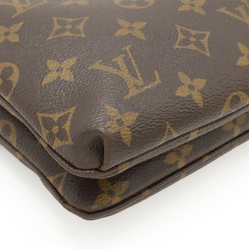 Louis Vuitton Shoulder Bags