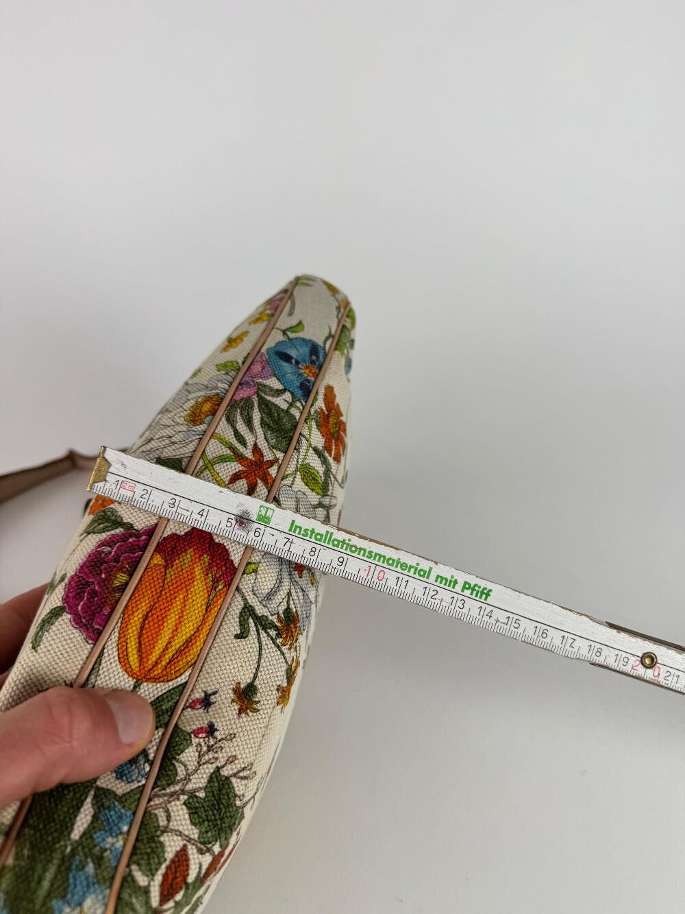 Gucci Shoulder Bag
