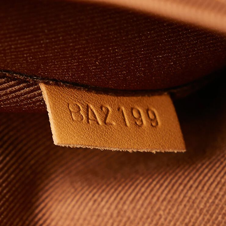 Louis Vuitton Messenger