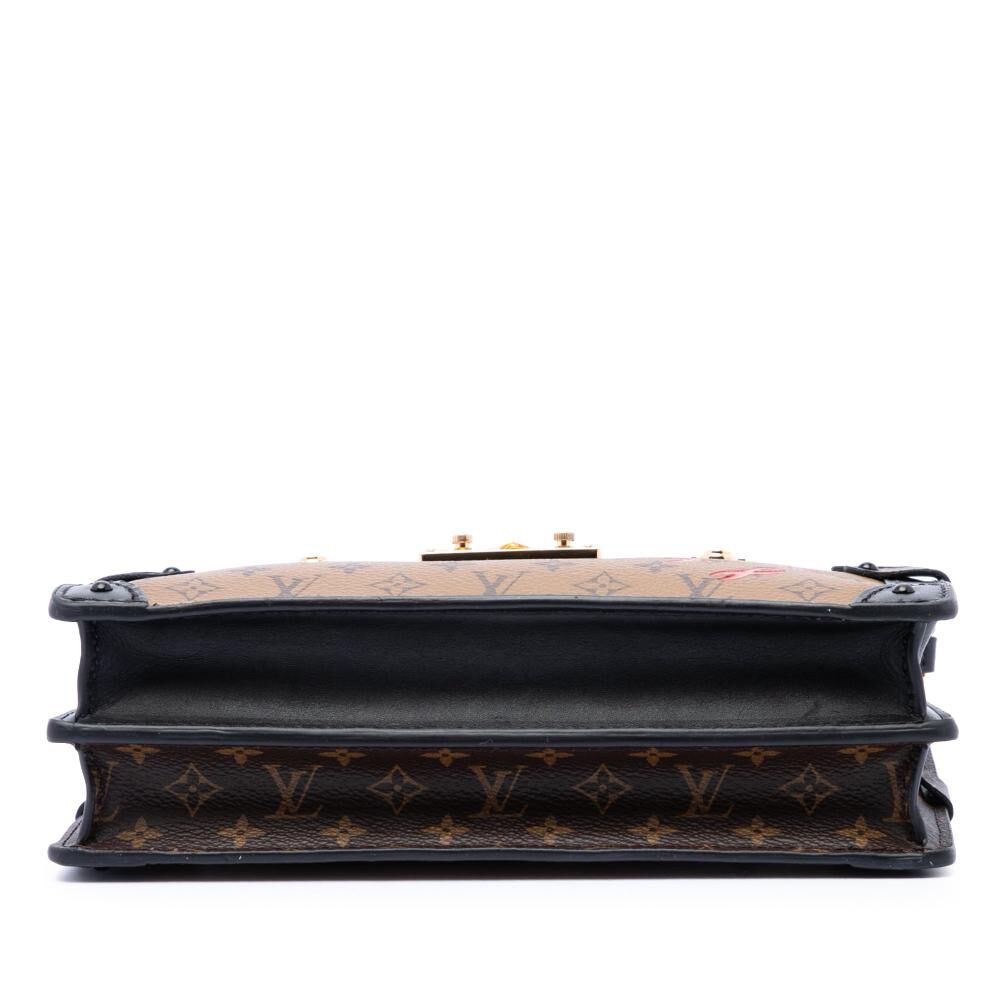 Louis Vuitton Clutch