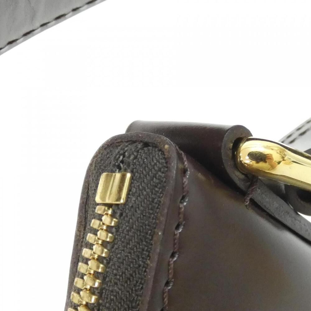 Louis Vuitton Thames
