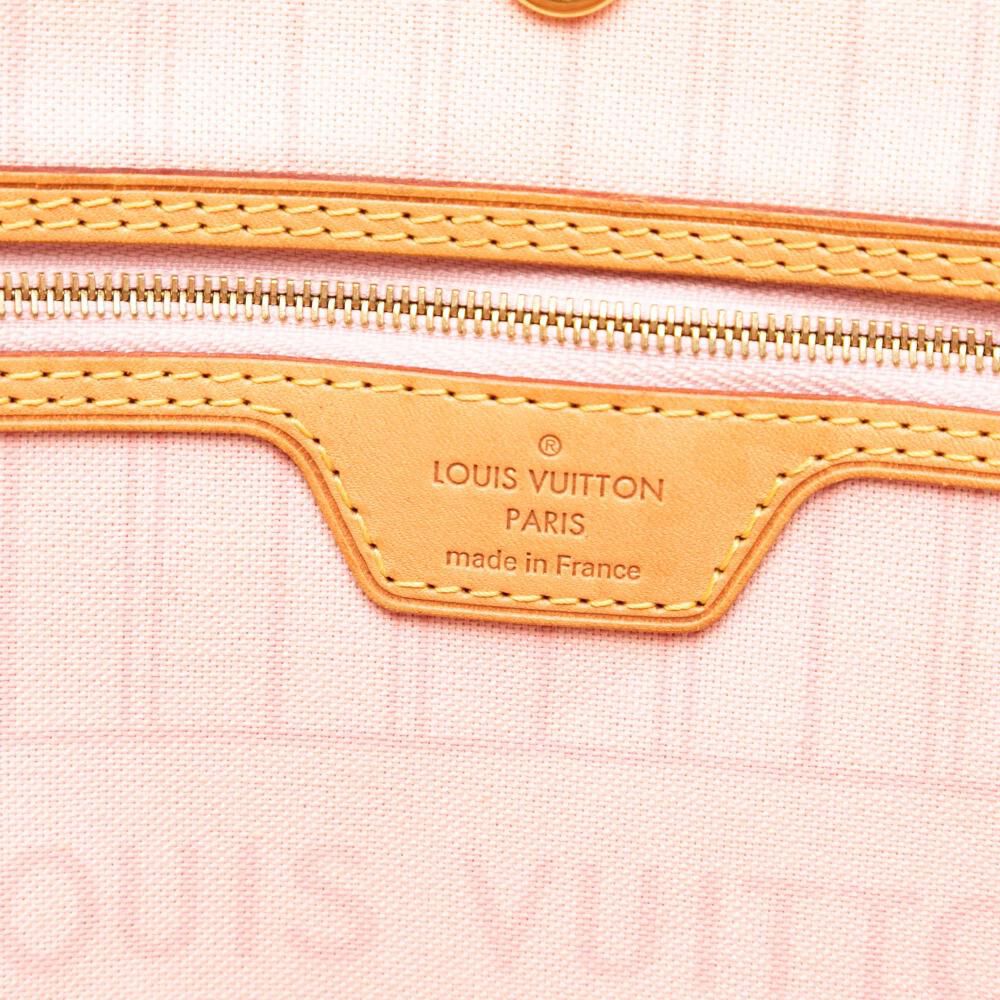 Louis Vuitton Neverfull