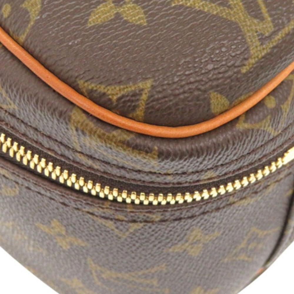 Louis Vuitton Excursion
