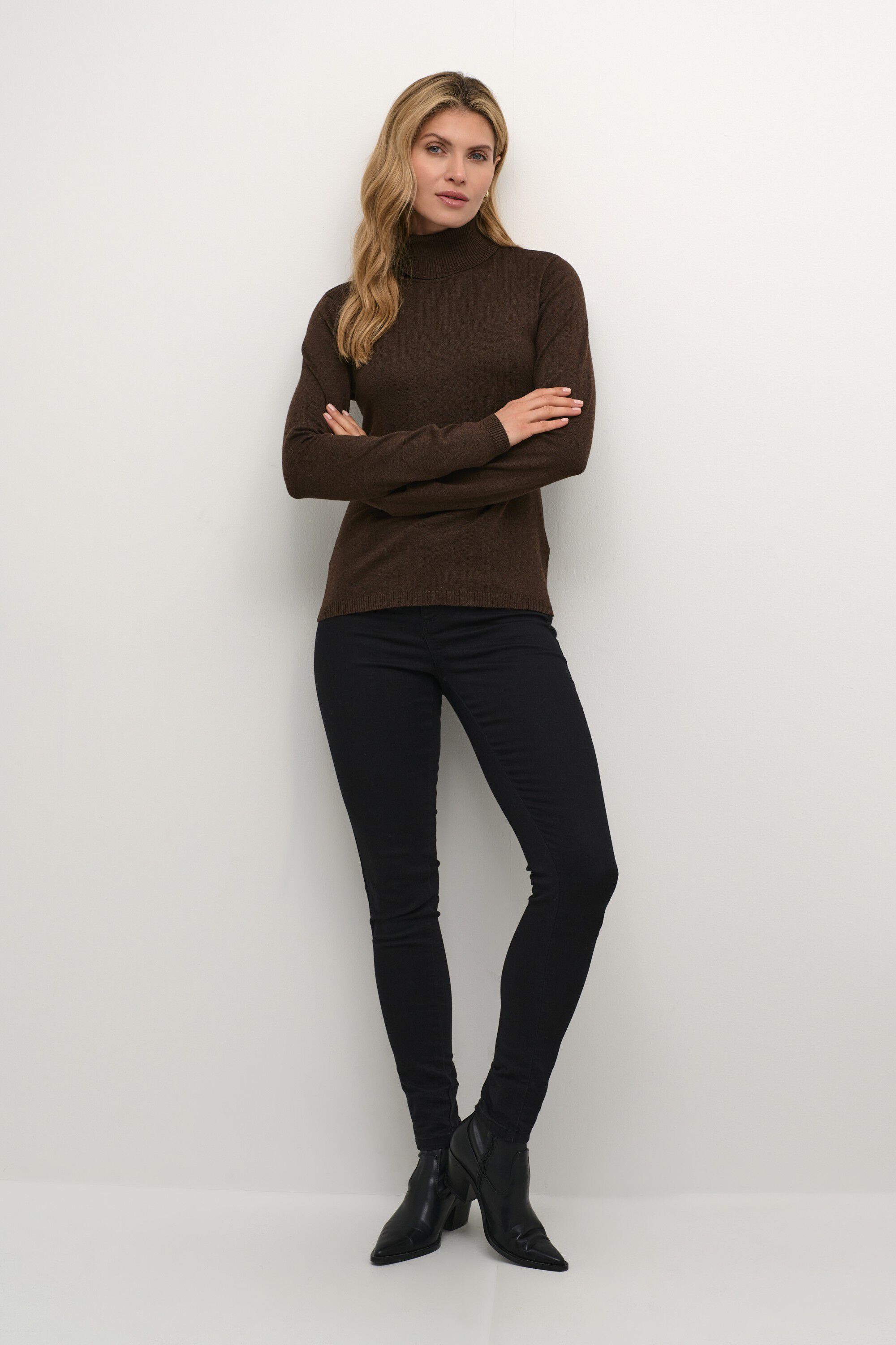 CUannemarie Rollneck