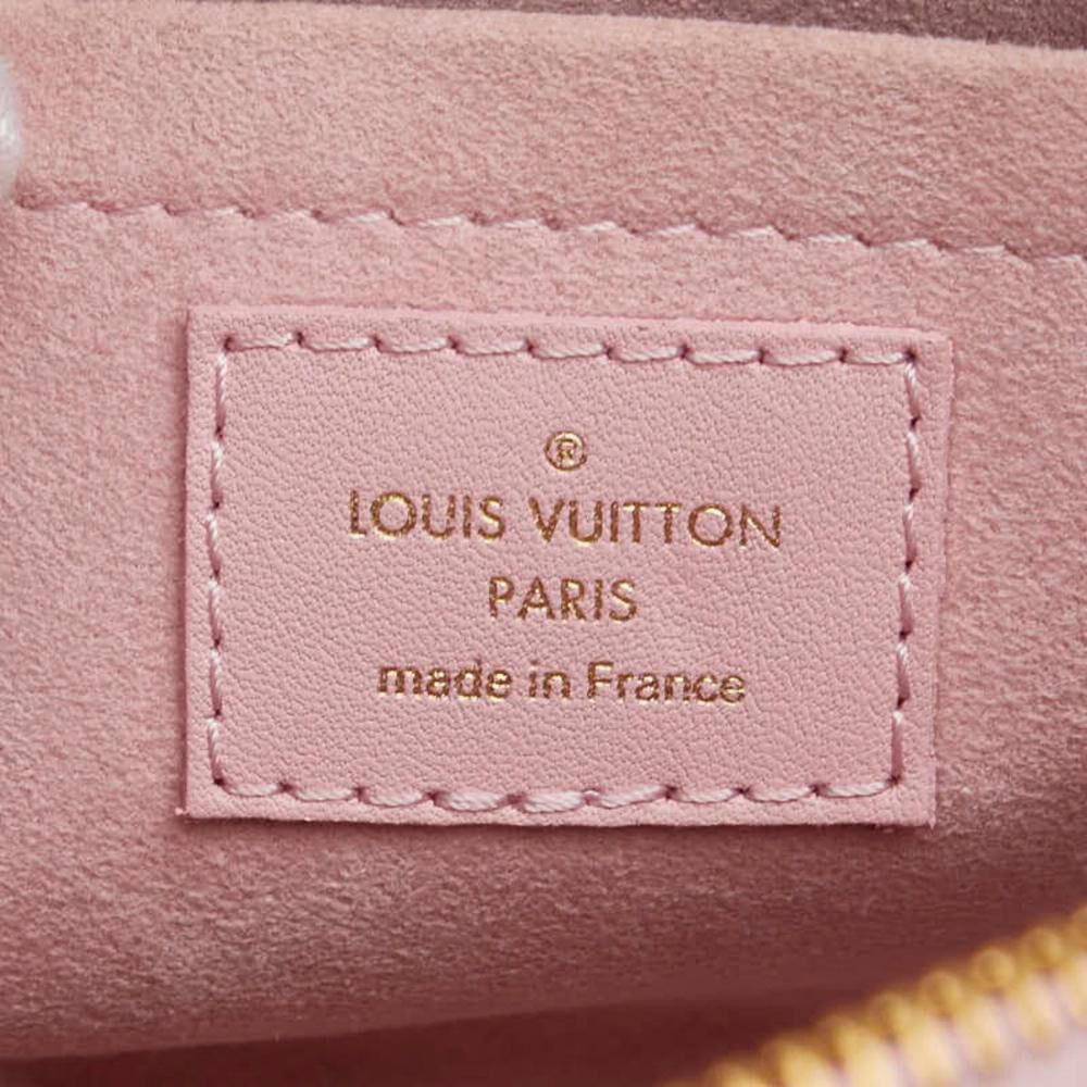 Louis Vuitton Shoulder Bags