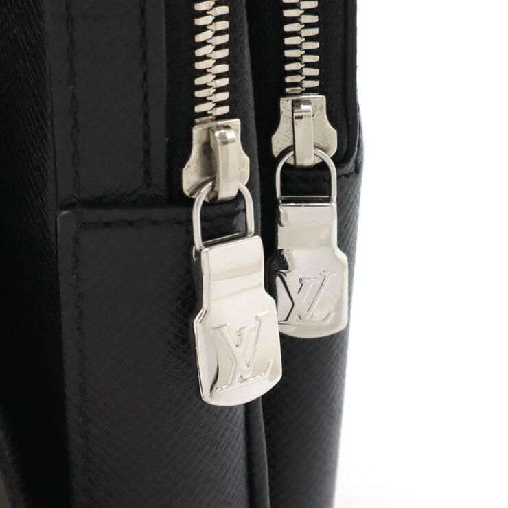 Louis Vuitton Crossbody Bag