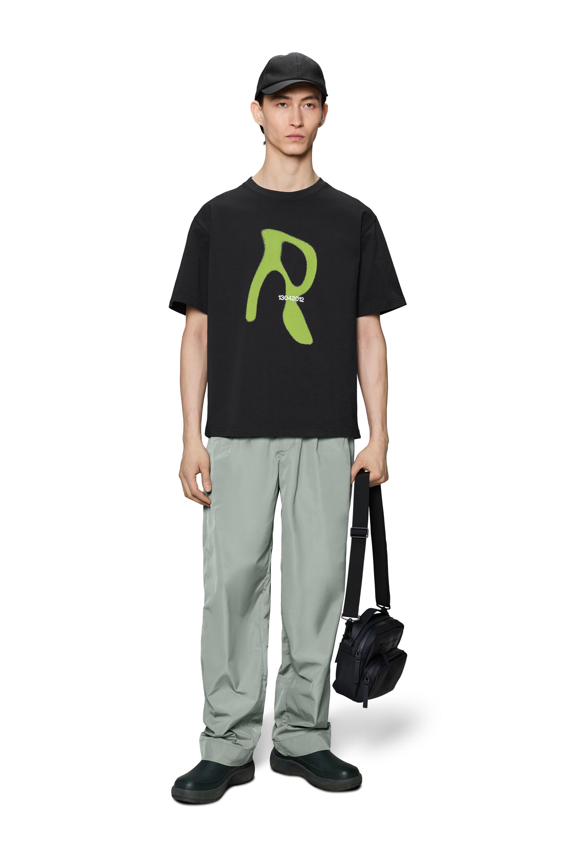 Classic T-shirt Blurred