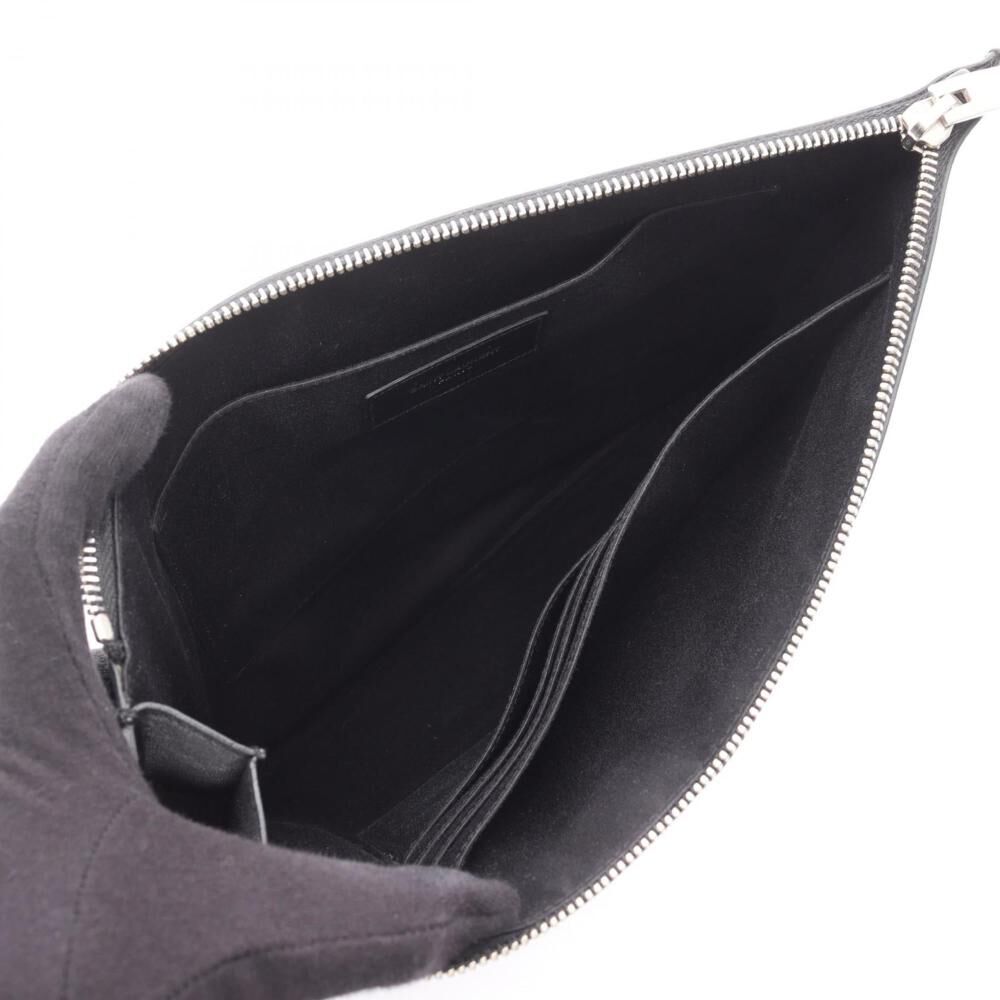Yves Saint Laurent Clutch