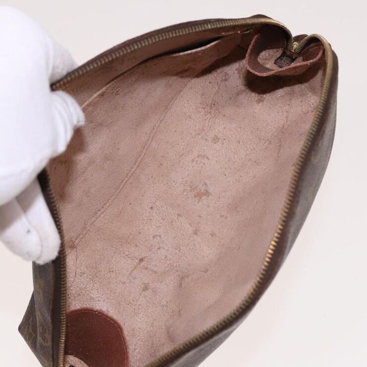 Louis Vuitton Pouch