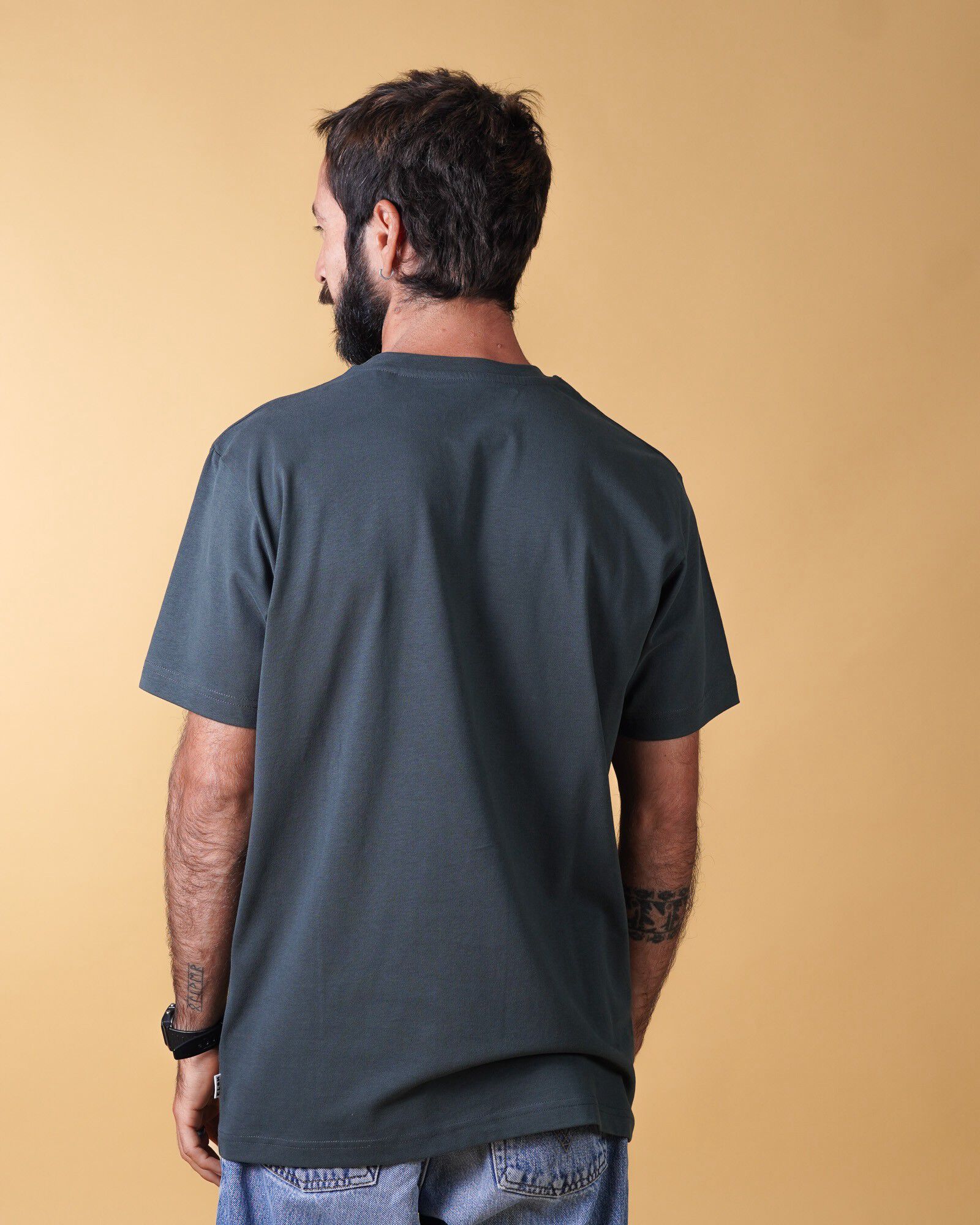 ESSENTIAL MEN'S BRUSHED T-SHIRT