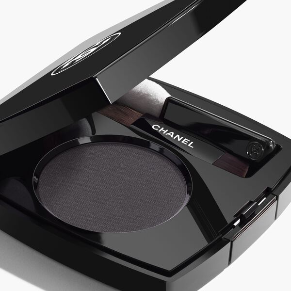 Multi-Use Longwearing Eyeshadow