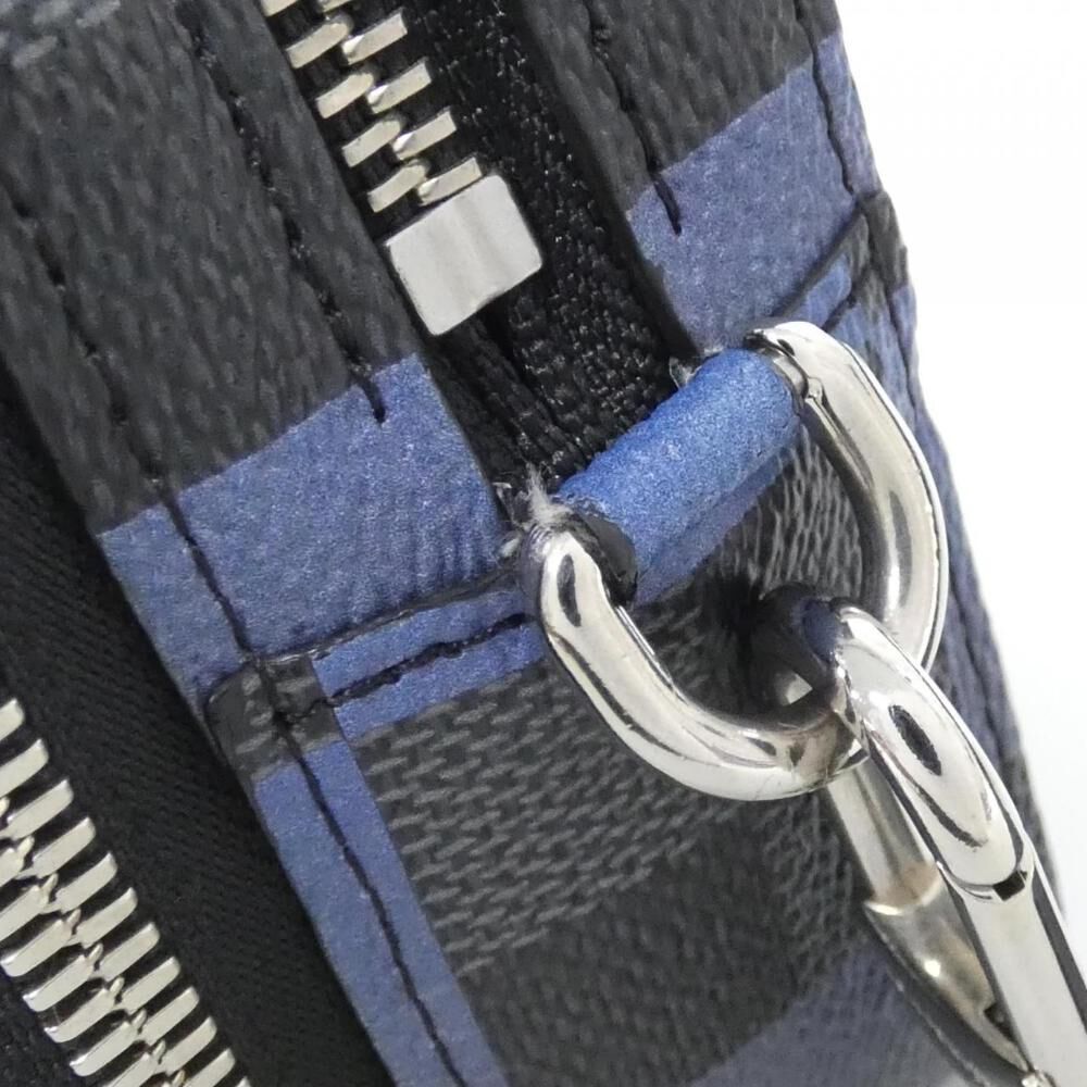 Louis Vuitton Shoulder Bags