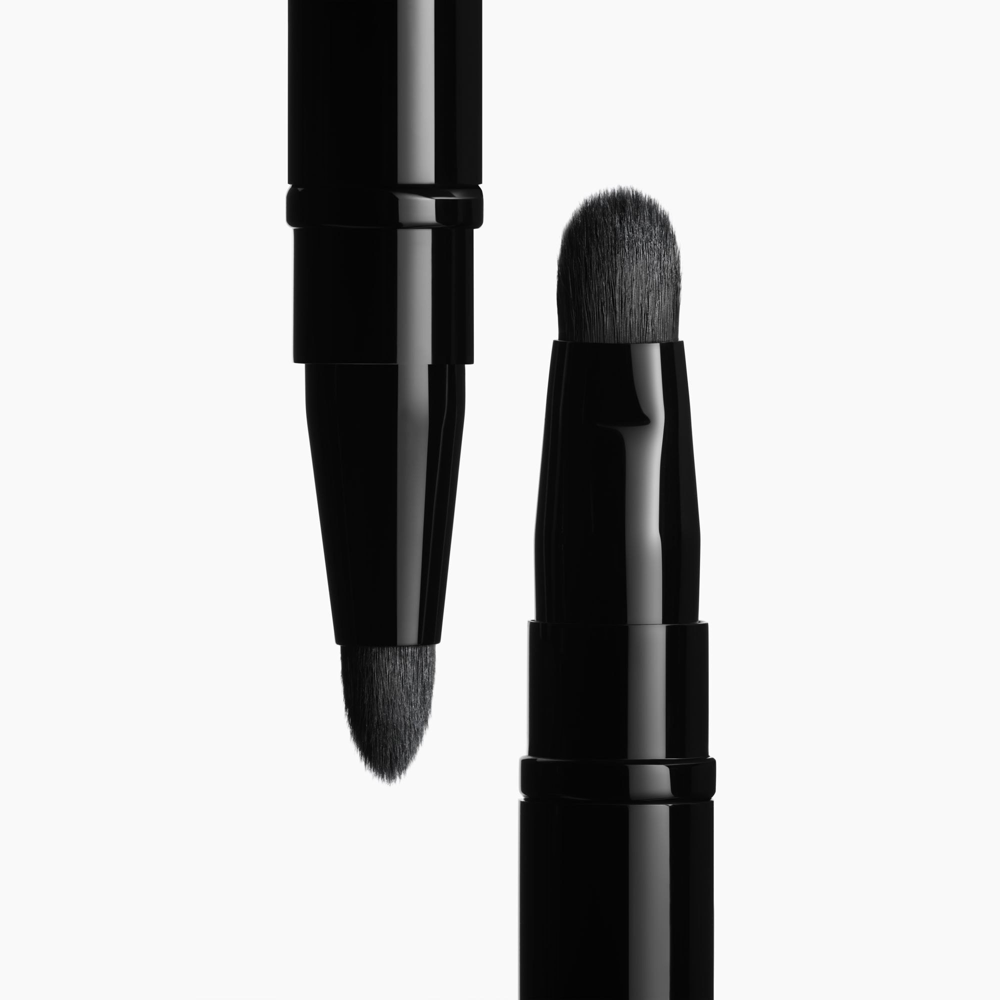 B&Oslash;RSTE MED TO ENDER: DEFINERER OG UDTONER