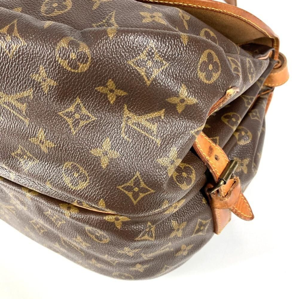 Louis Vuitton Saumur