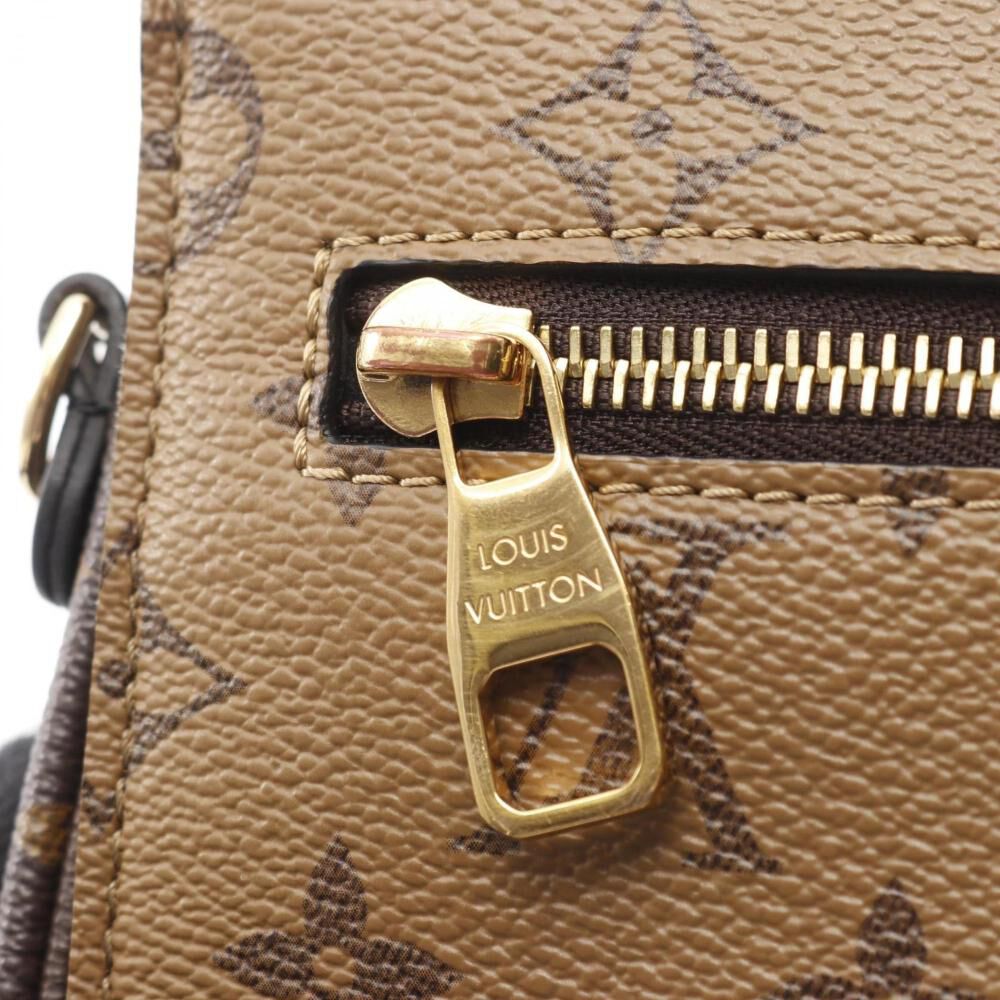 Louis Vuitton Pochette M&eacute;tis