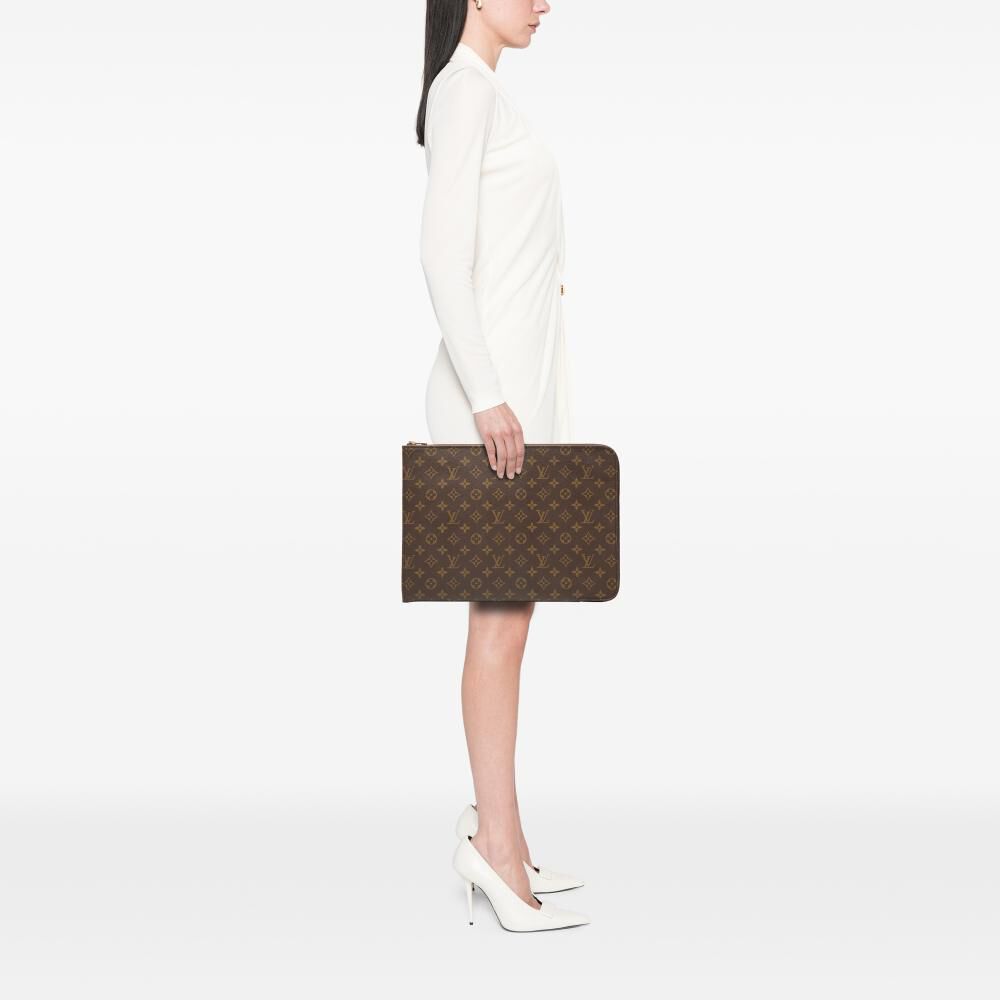 Louis Vuitton Poche Documents