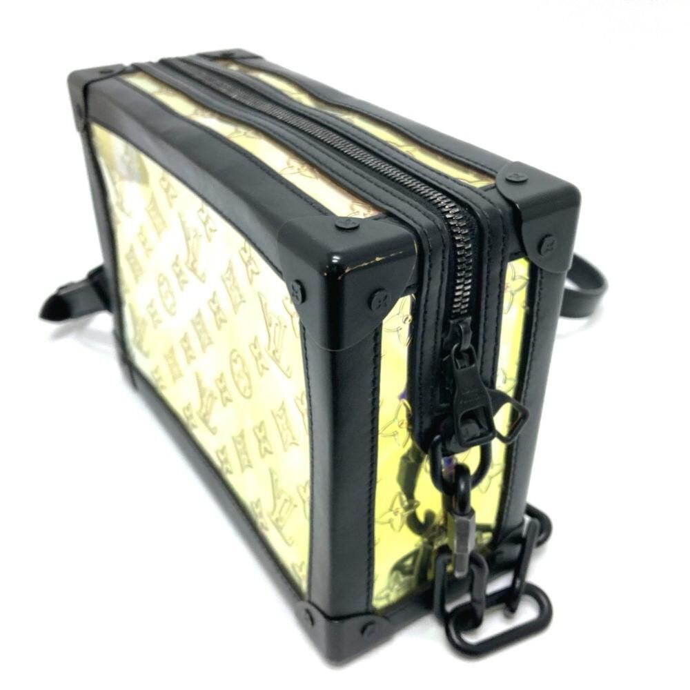 Louis Vuitton Shoulder Bags