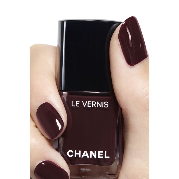 Nail Colour